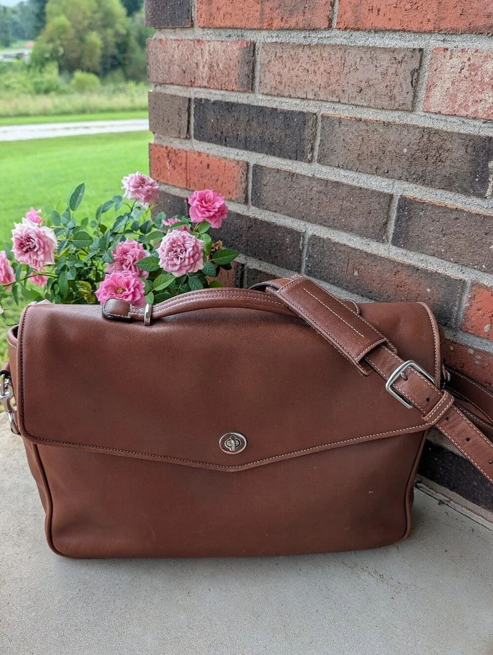 🤎 Vintage Coach Wellington #F06457 Genuine Smooth Leather Adjustable Messenger